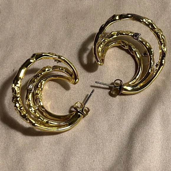 Elegant Gold Plated Hoop Earrings